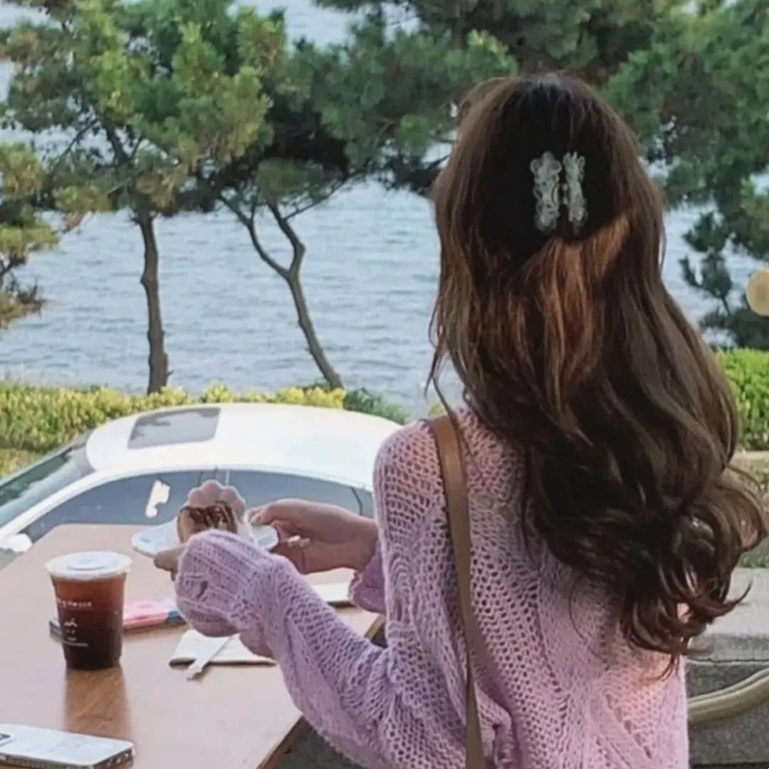 春色无边满人间